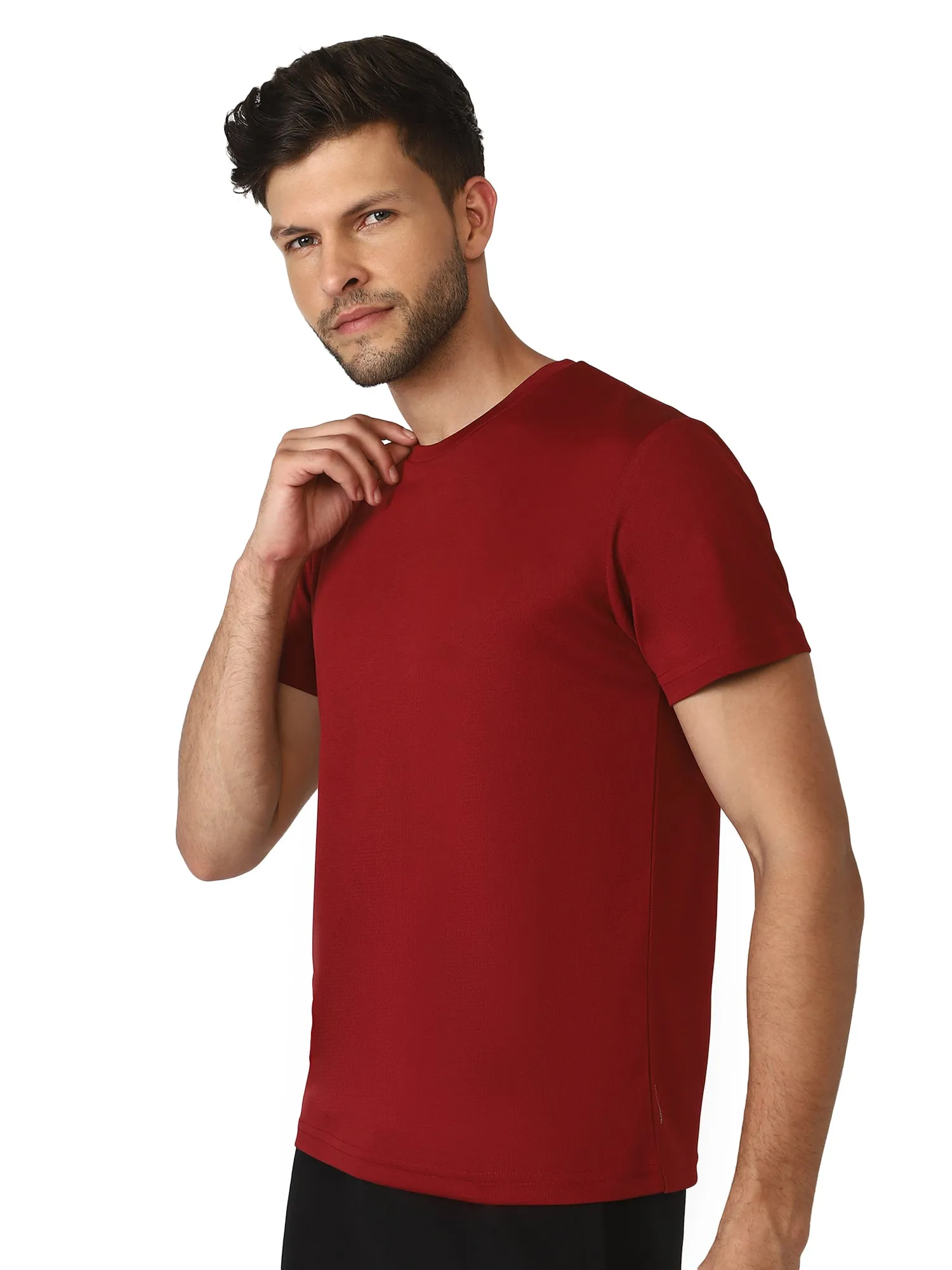 Calen Men Polyester Red T-Shirt