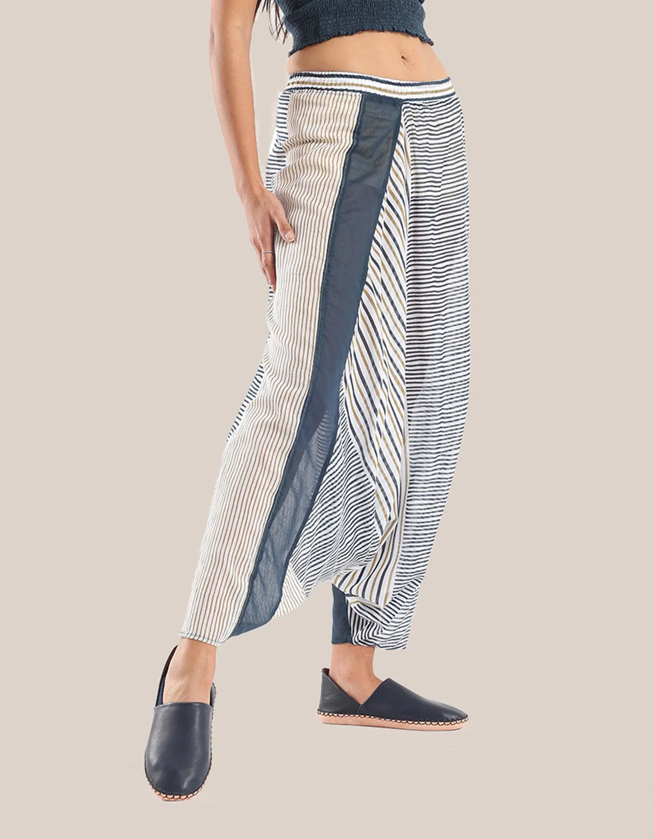 Harem pants with elastic waistband