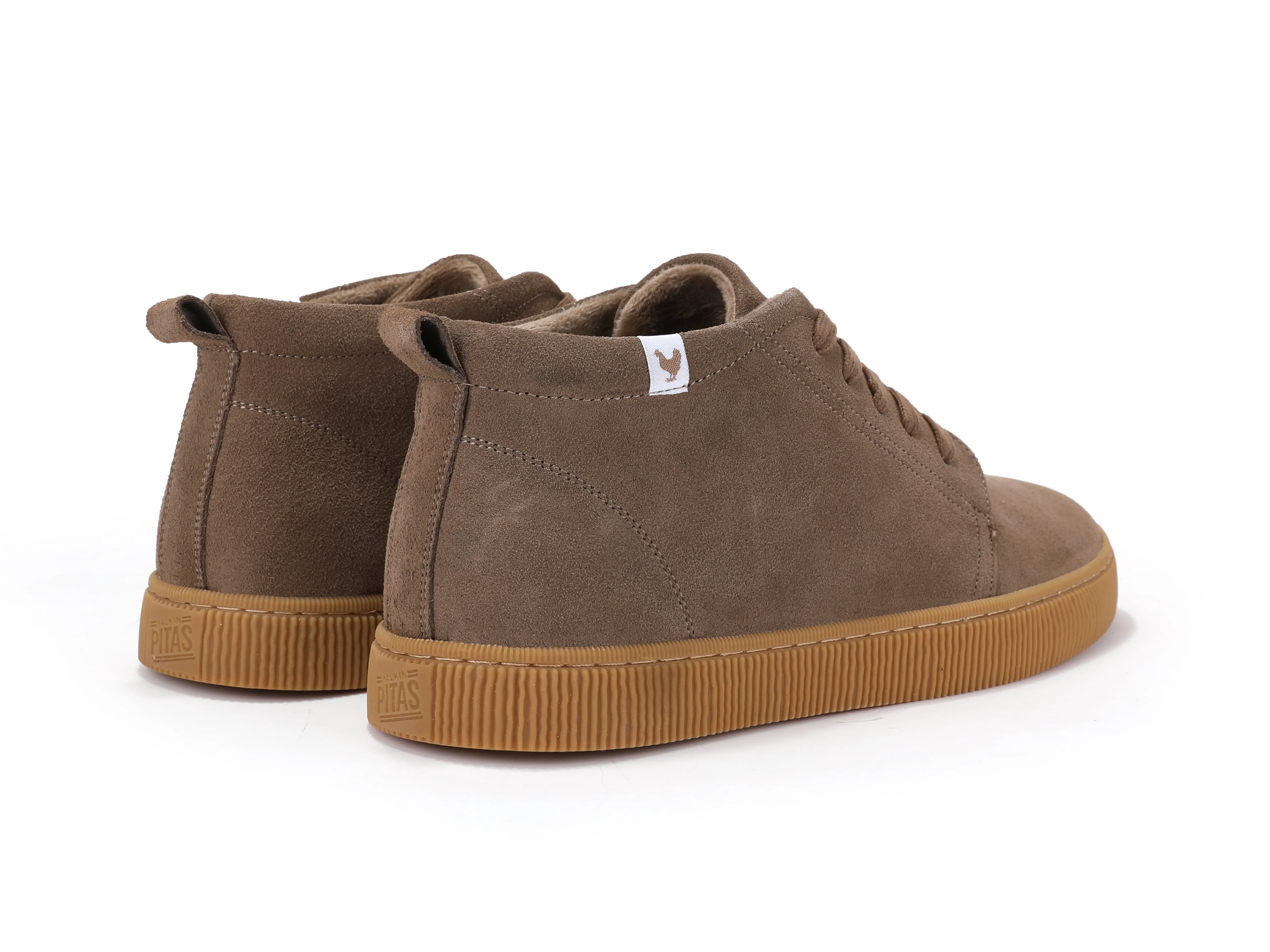 Mens Hiro Suede Chukka Boots: Stylish and Durable Footwear for Any Occasion