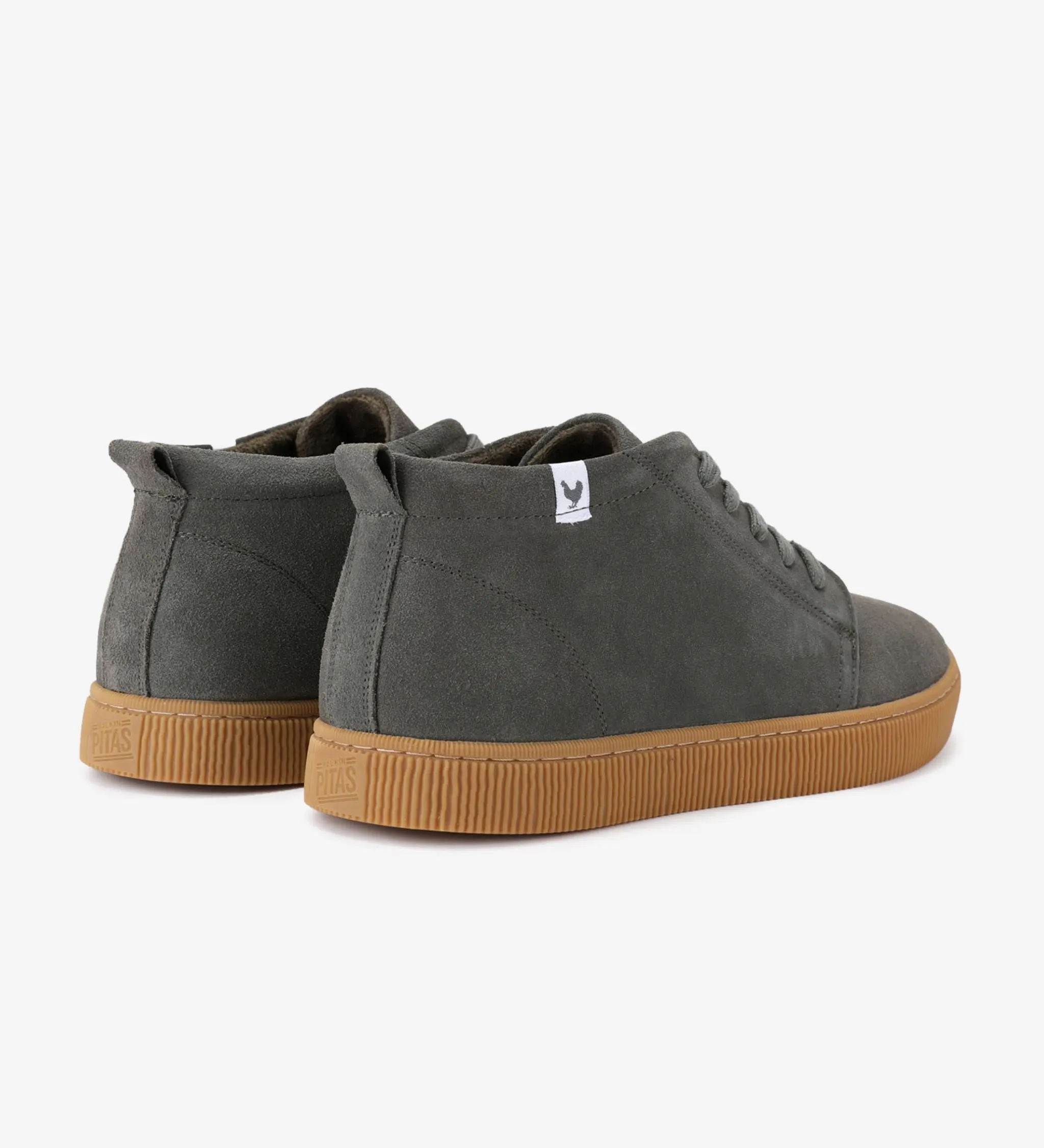 Mens Hiro Suede Chukka Boots: Stylish and Durable Footwear for Any Occasion