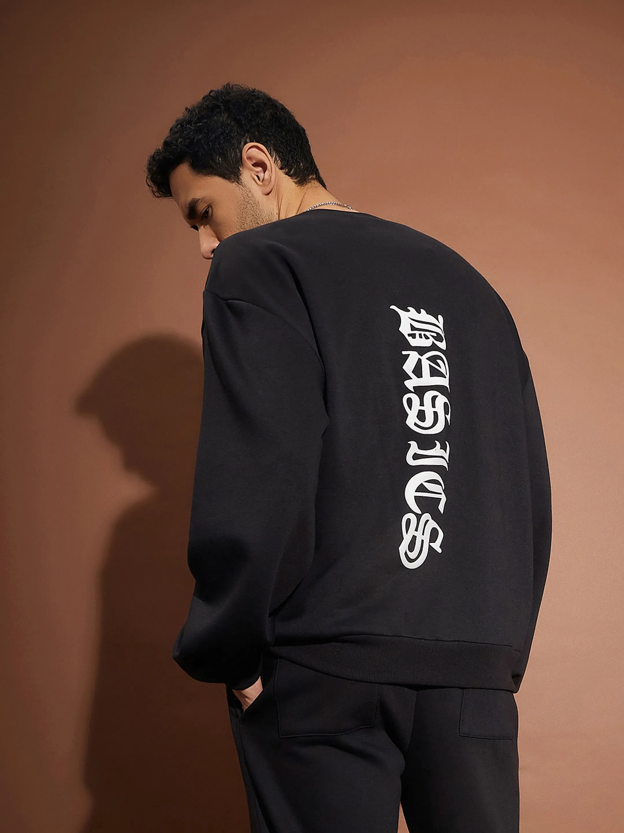 Men Black BASIC Oversized Sweatshirt