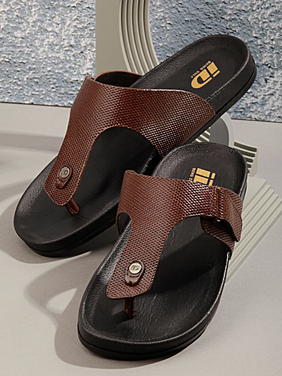 Men Tan Sandal / Slipper (ID4227)