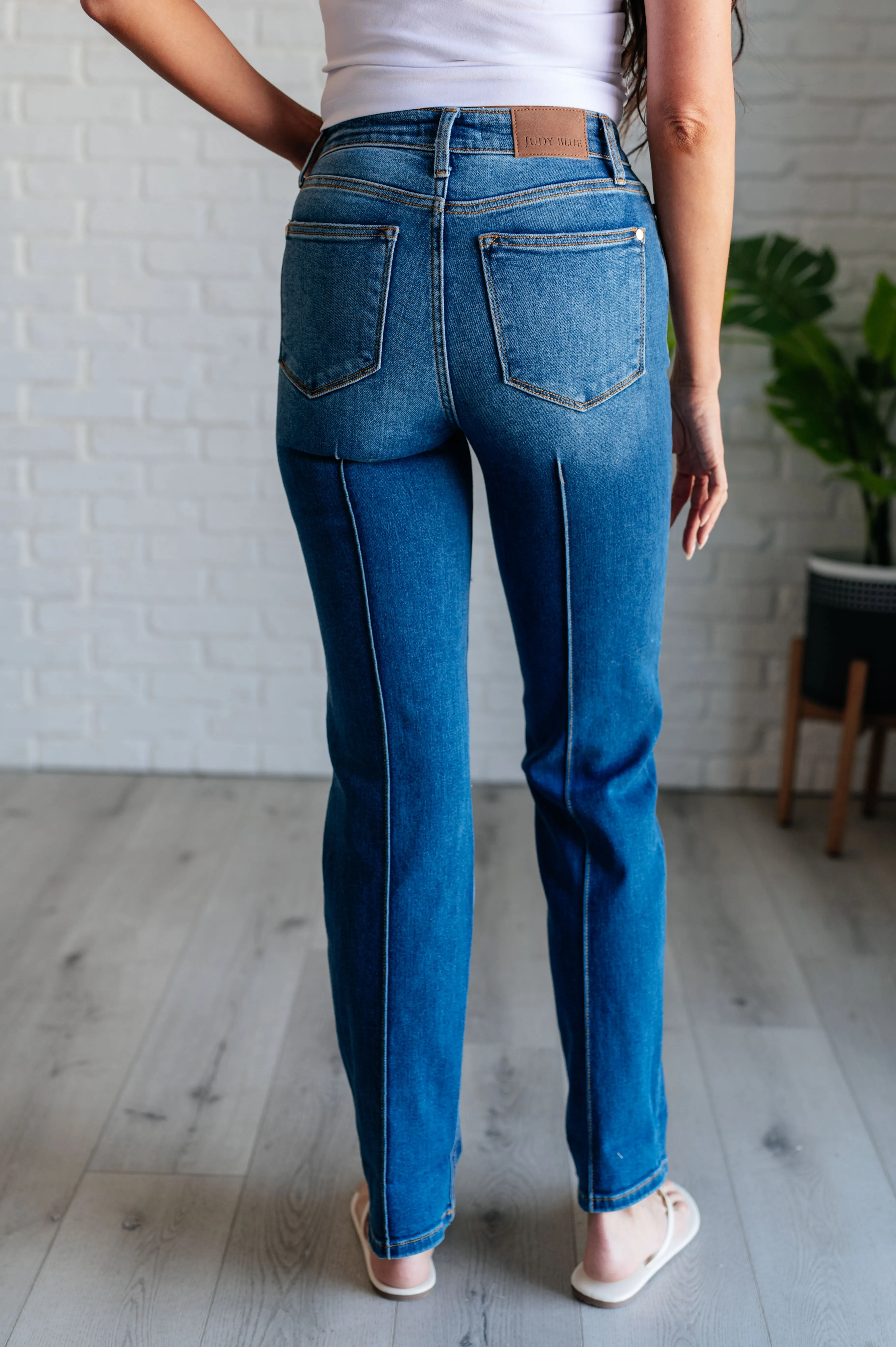 Seam Detail Straight Jeans