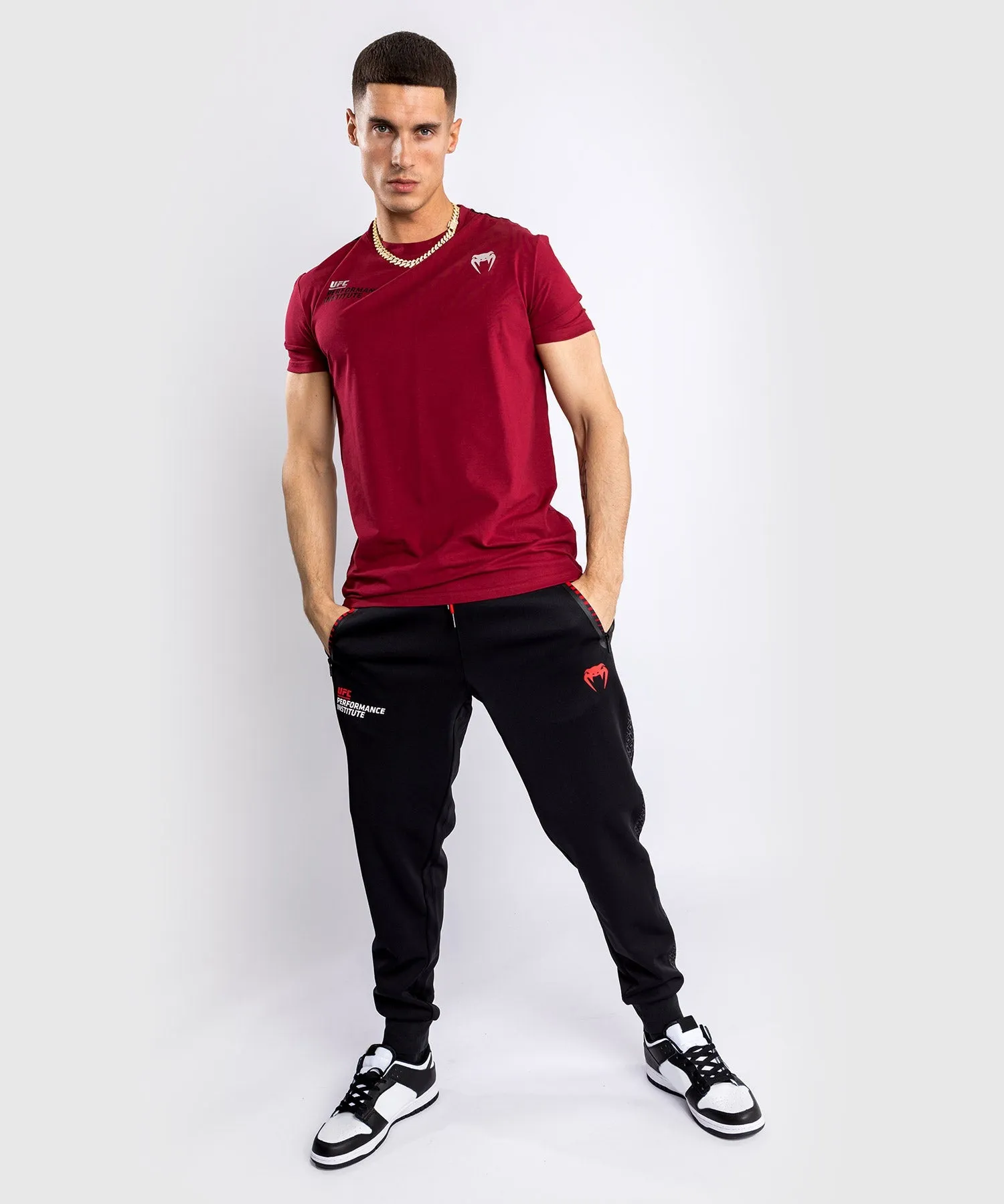 UFC Venum Performance Institute T-shirt - Red